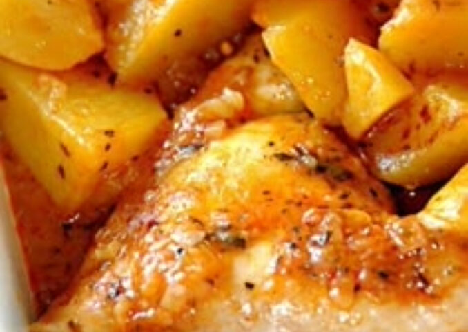 Un rico pollo con tomate